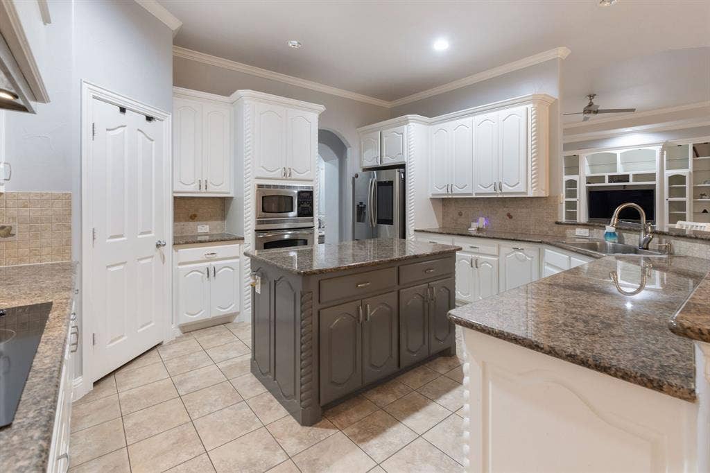 2020 S Bridgefarmer Road, Lowry Crossing, TX 75069 2020 S Bridgefarmer Road, Lowry Crossing, TX 75069