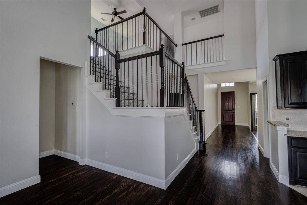 5159 Welara Drive, Grand Prairie, TX 75052 5159 Welara Drive, Grand Prairie, TX 75052