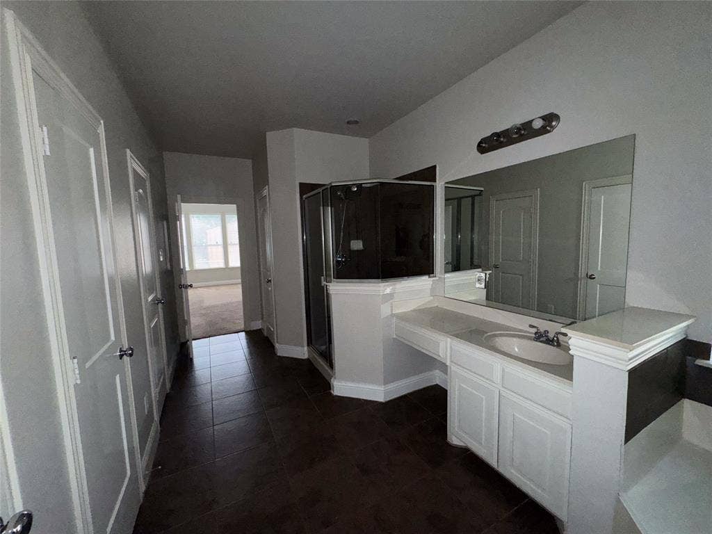 5159 Welara Drive, Grand Prairie, TX 75052 5159 Welara Drive, Grand Prairie, TX 75052