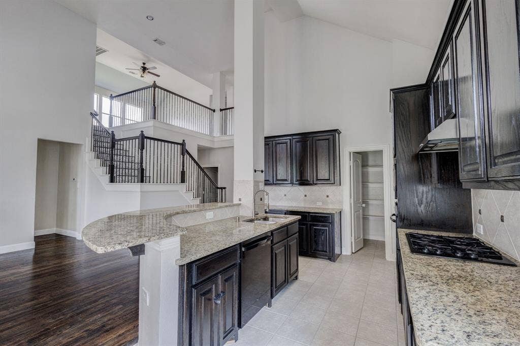 5159 Welara Drive, Grand Prairie, TX 75052 5159 Welara Drive, Grand Prairie, TX 75052