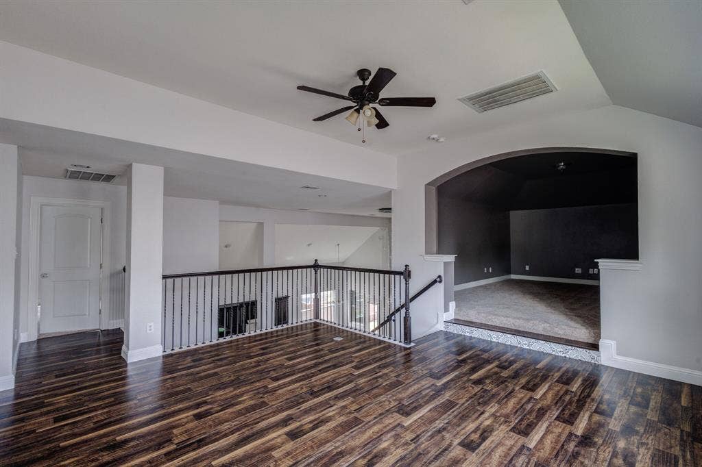 5159 Welara Drive, Grand Prairie, TX 75052 5159 Welara Drive, Grand Prairie, TX 75052