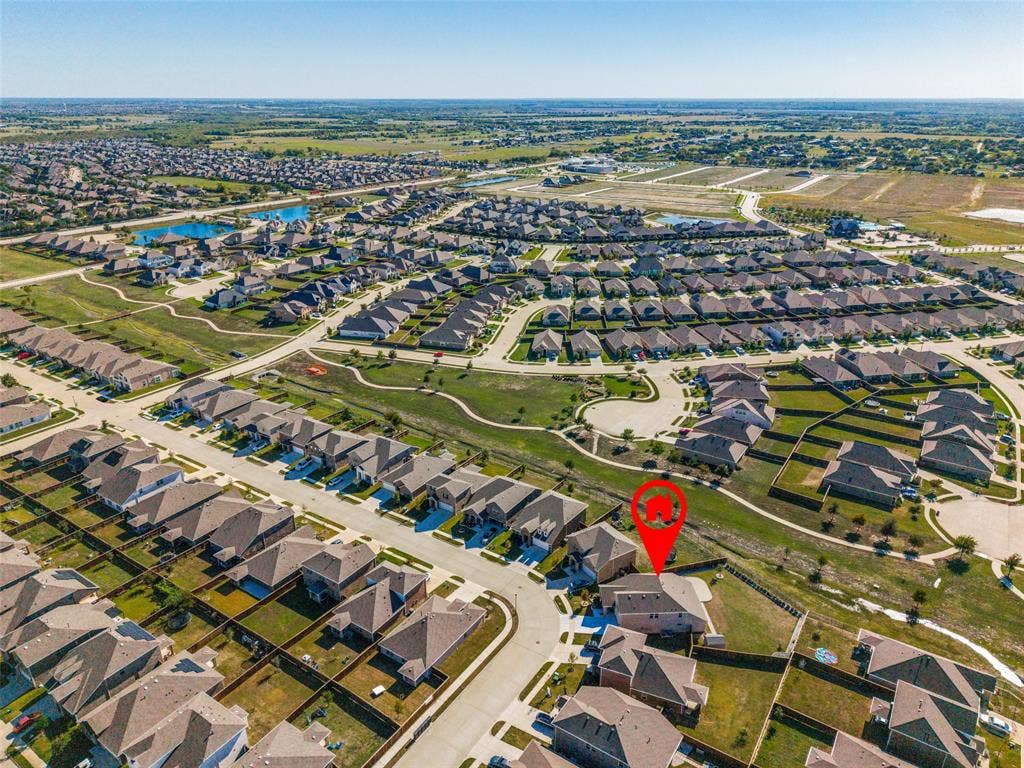 722 Lauren Grove Lane, Forney, TX 75126