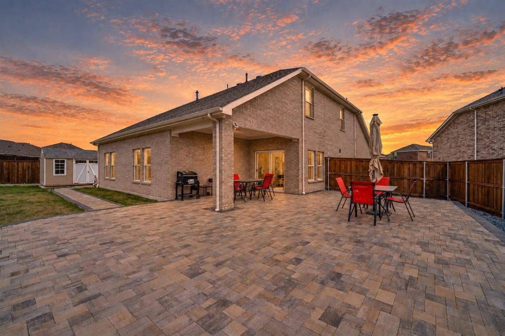 722 Lauren Grove Lane, Forney, TX 75126