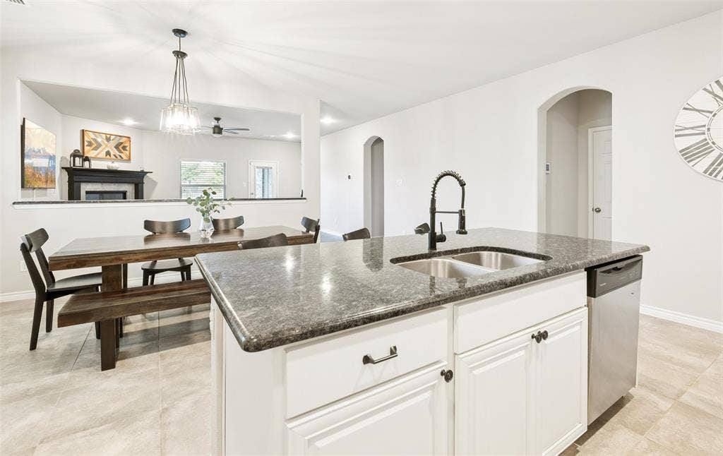 9012 Conroe Drive, Denton, TX 76226 9012 Conroe Drive, Denton, TX 76226