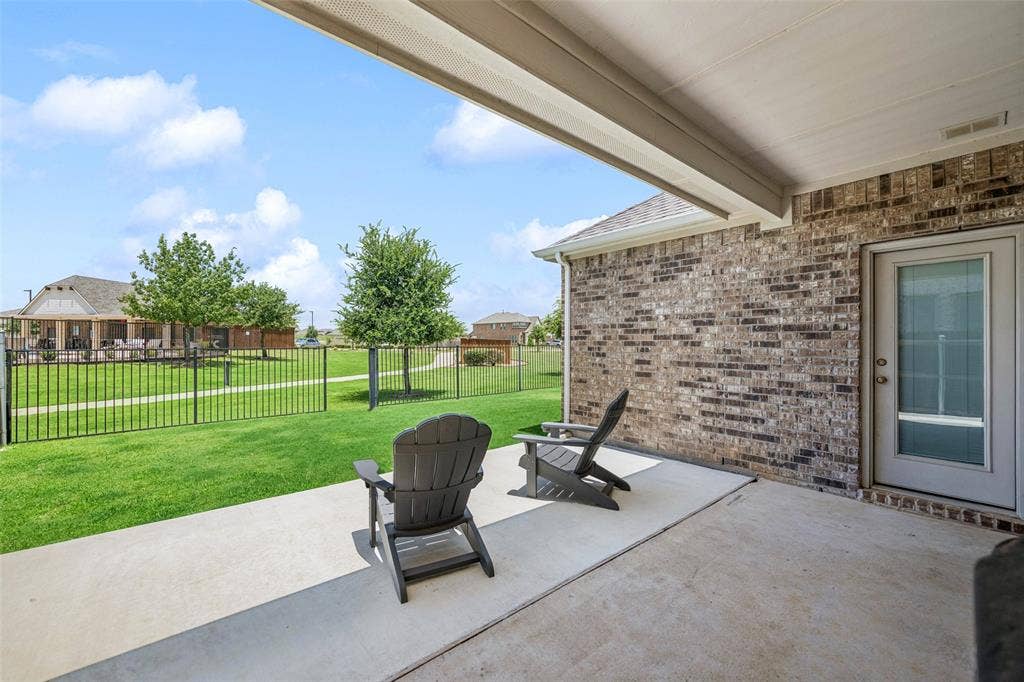 9012 Conroe Drive, Denton, TX 76226 9012 Conroe Drive, Denton, TX 76226