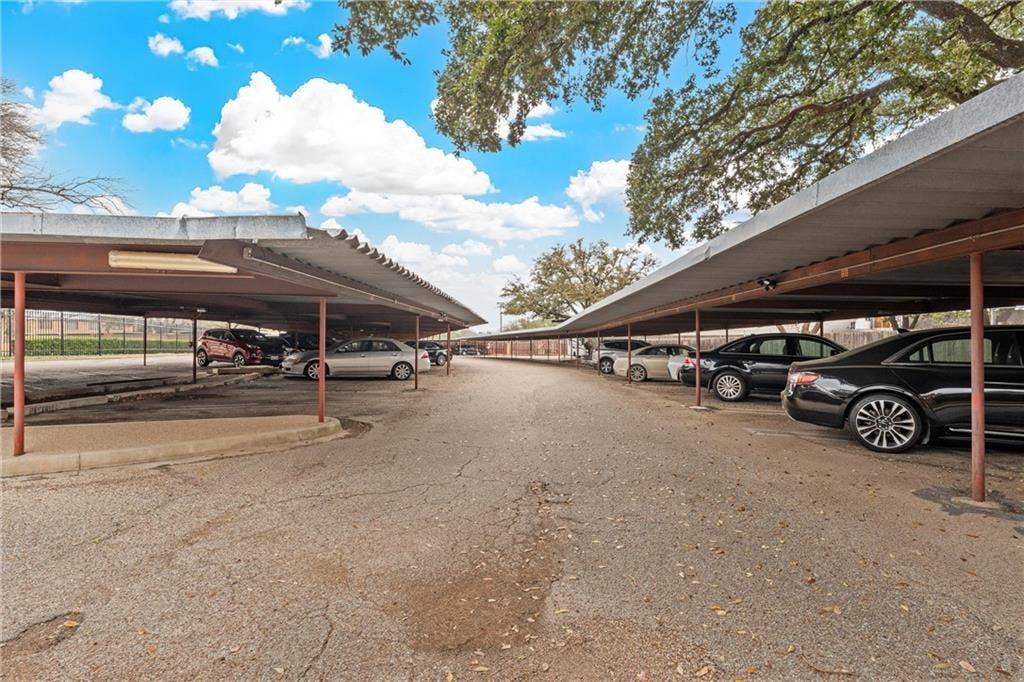 4924 Cobbs Drive, #1H, Waco, TX 76710 assigned covered parking