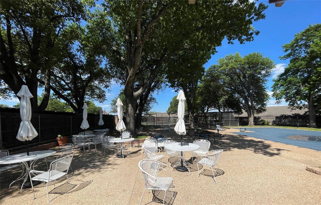 4924 Cobbs Drive, #1H, Waco, TX 76710 picnic area near swimming pool