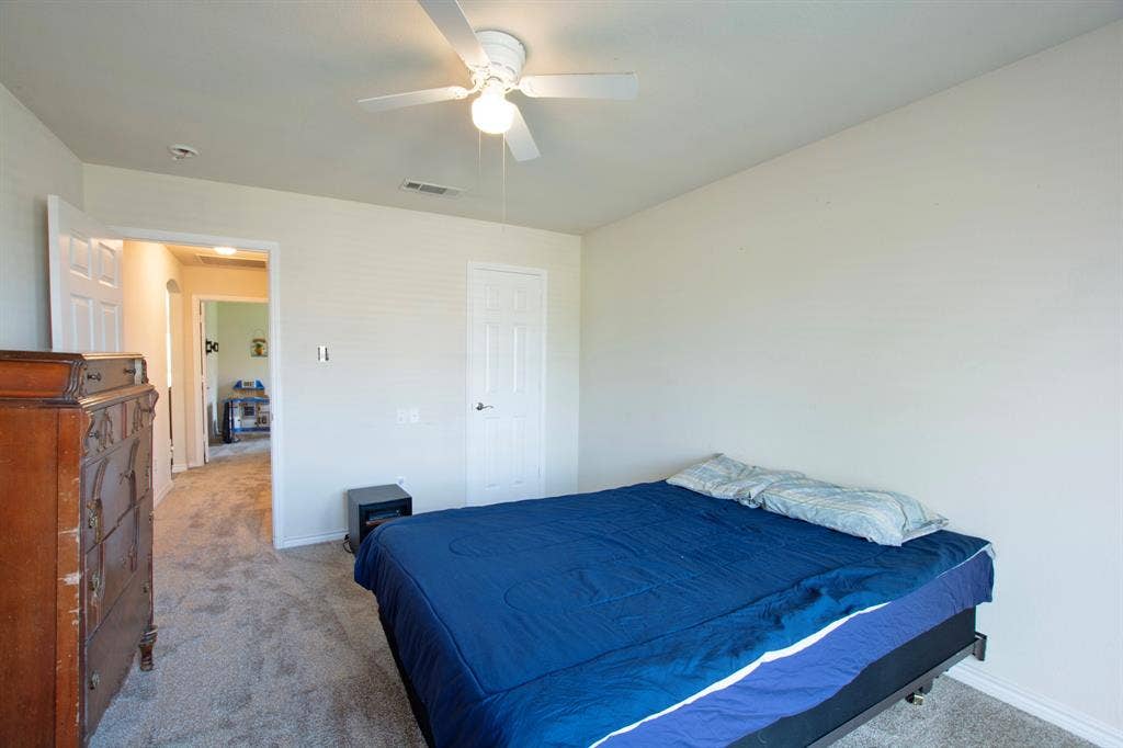 1309 N Houston Street, Royse City, TX 75189 1309 N Houston Street, Royse City, TX 75189