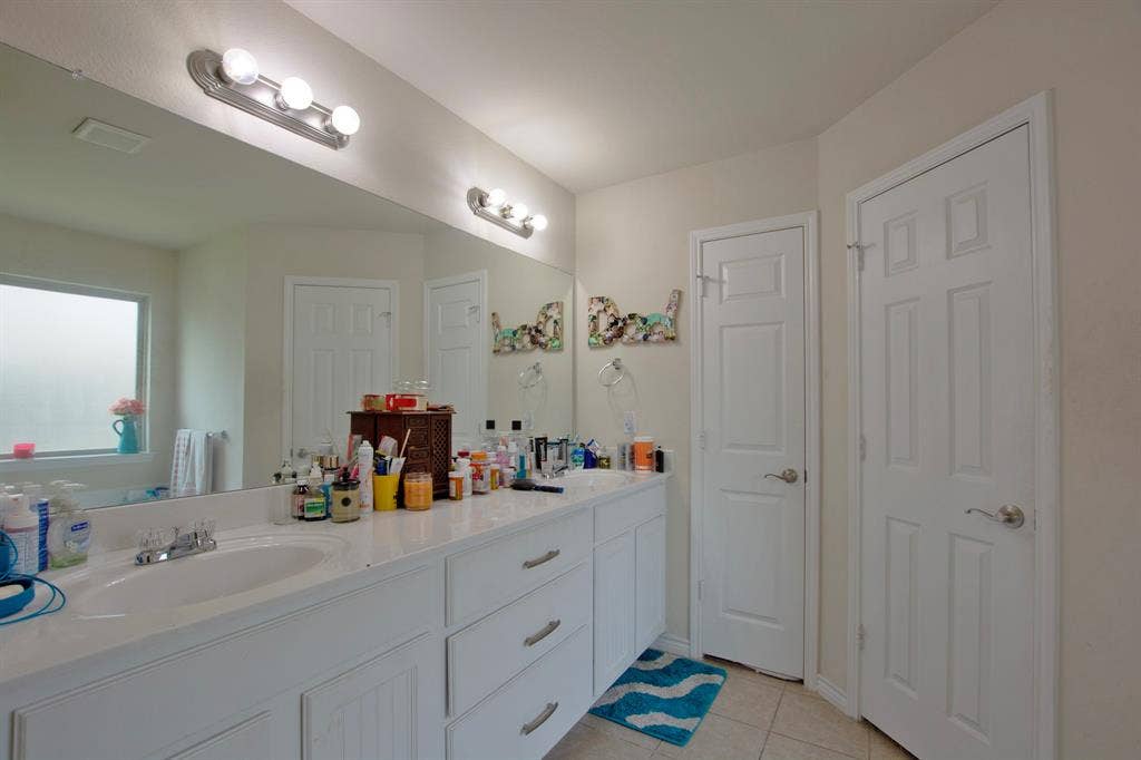 1309 N Houston Street, Royse City, TX 75189 1309 N Houston Street, Royse City, TX 75189
