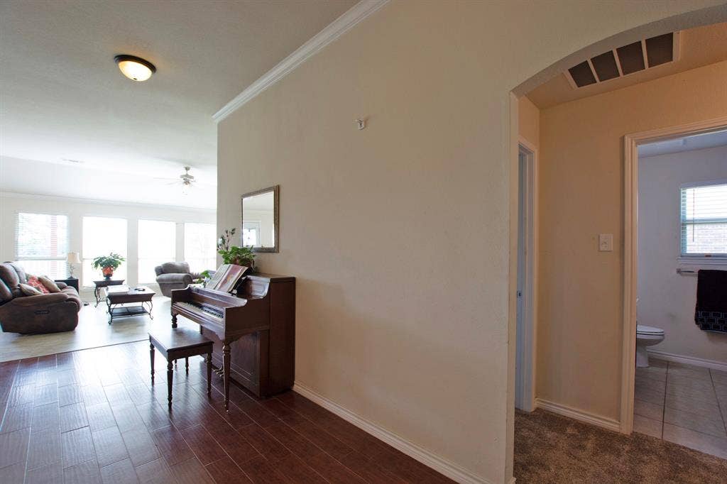 1309 N Houston Street, Royse City, TX 75189 1309 N Houston Street, Royse City, TX 75189