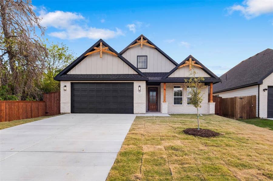 Property photo for 4408 Baylor Street, Fort Worth, TX