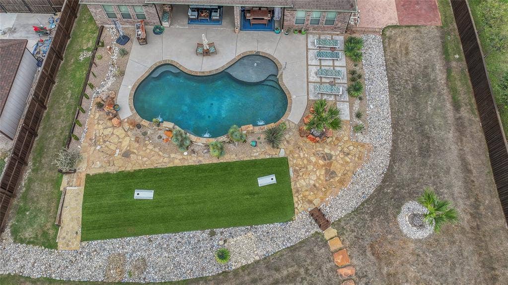 2125 Vanderbilt Drive, Weatherford, TX 76088