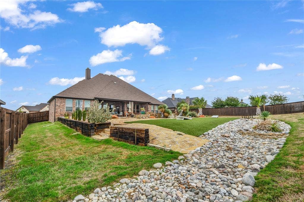 2125 Vanderbilt Drive, Weatherford, TX 76088