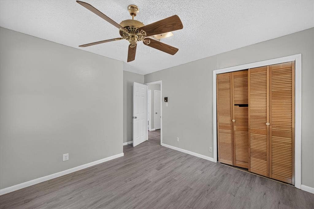 301 Dellis Street, Terrell, TX 75160 301 Dellis Street, Terrell, TX 75160