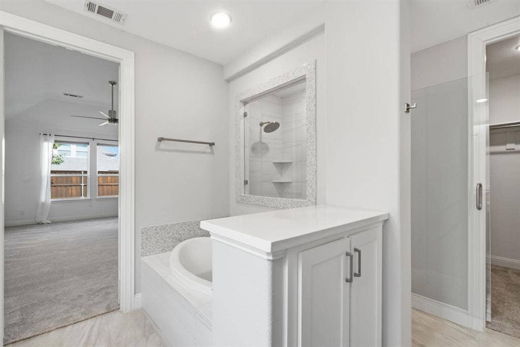 1913 Bending Oak Street, Fort Worth, TX 76008