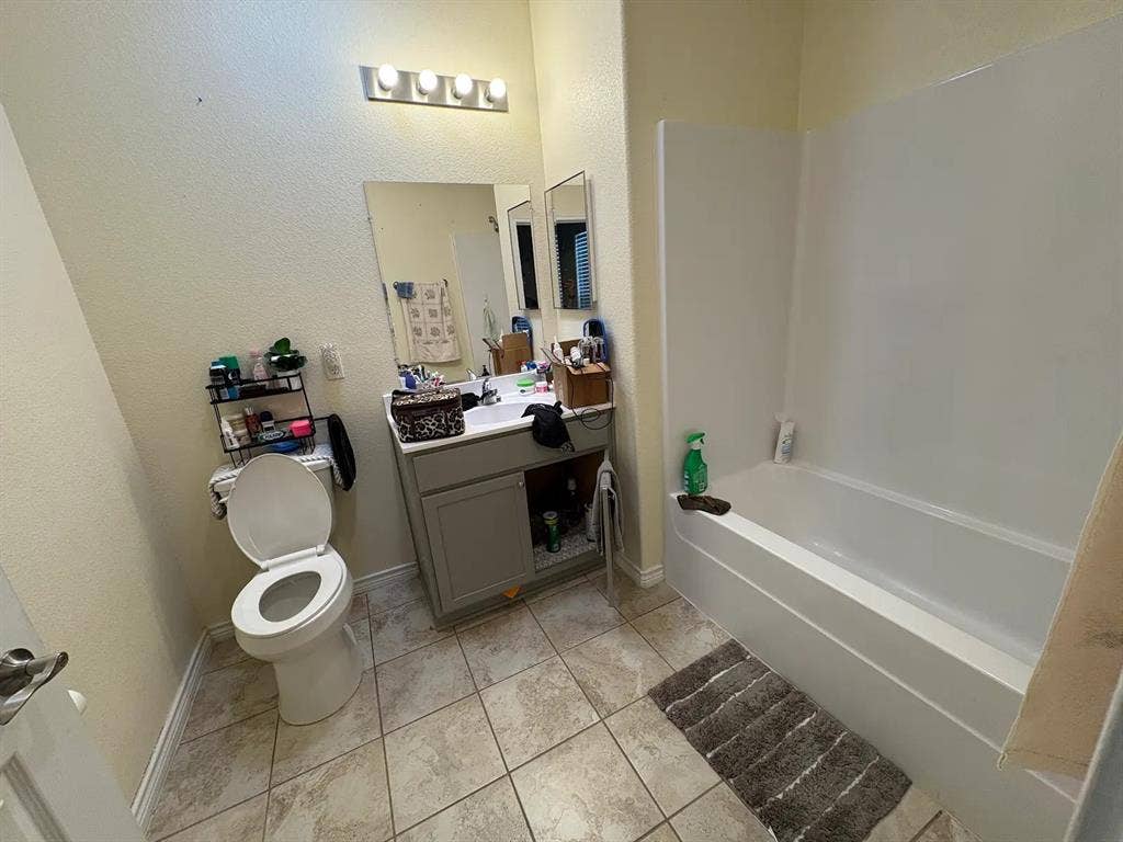 6834 Goforth Street, Houston, TX 77021 6834 Goforth Street, Houston, TX 77021