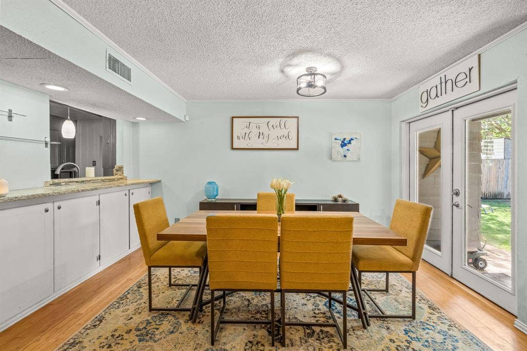 3401 W Fuller Avenue, Fort Worth, TX 76133