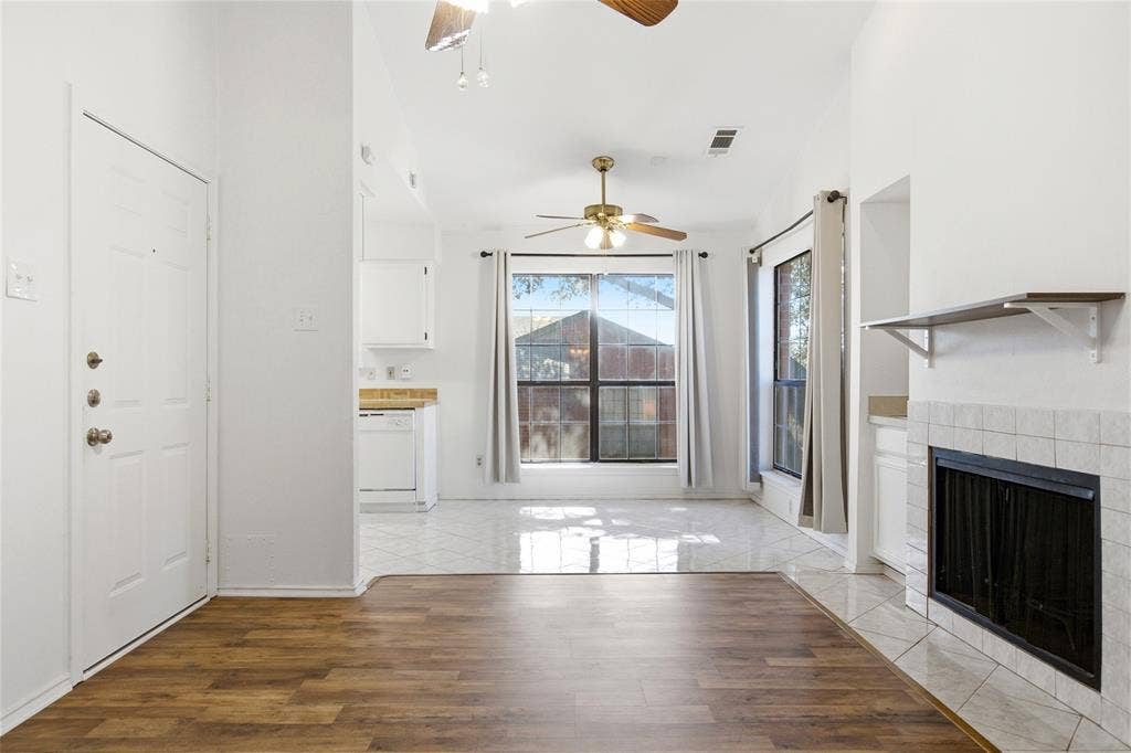 5909 Lake Hubbard Parkway, #215, Garland, TX 75043