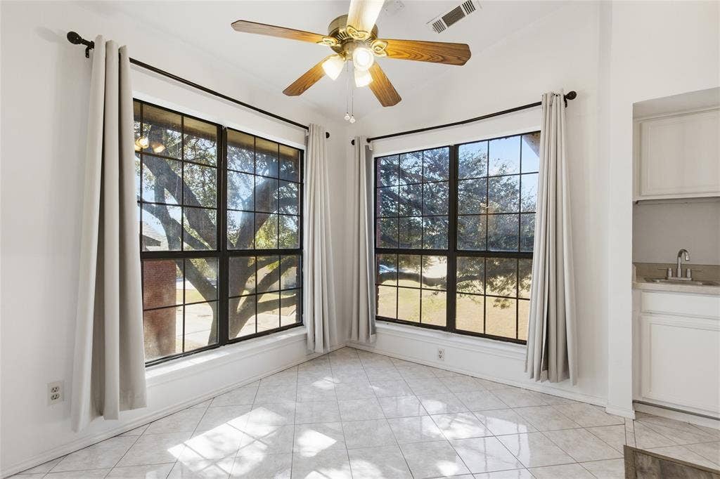 5909 Lake Hubbard Parkway, #215, Garland, TX 75043