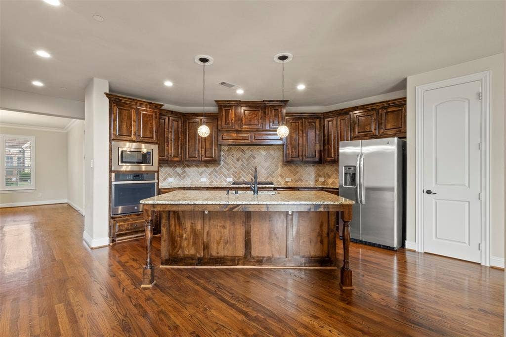 2490 Stonybrook Drive, Prosper, TX 75078 2490 Stonybrook Drive, Prosper, TX 75078