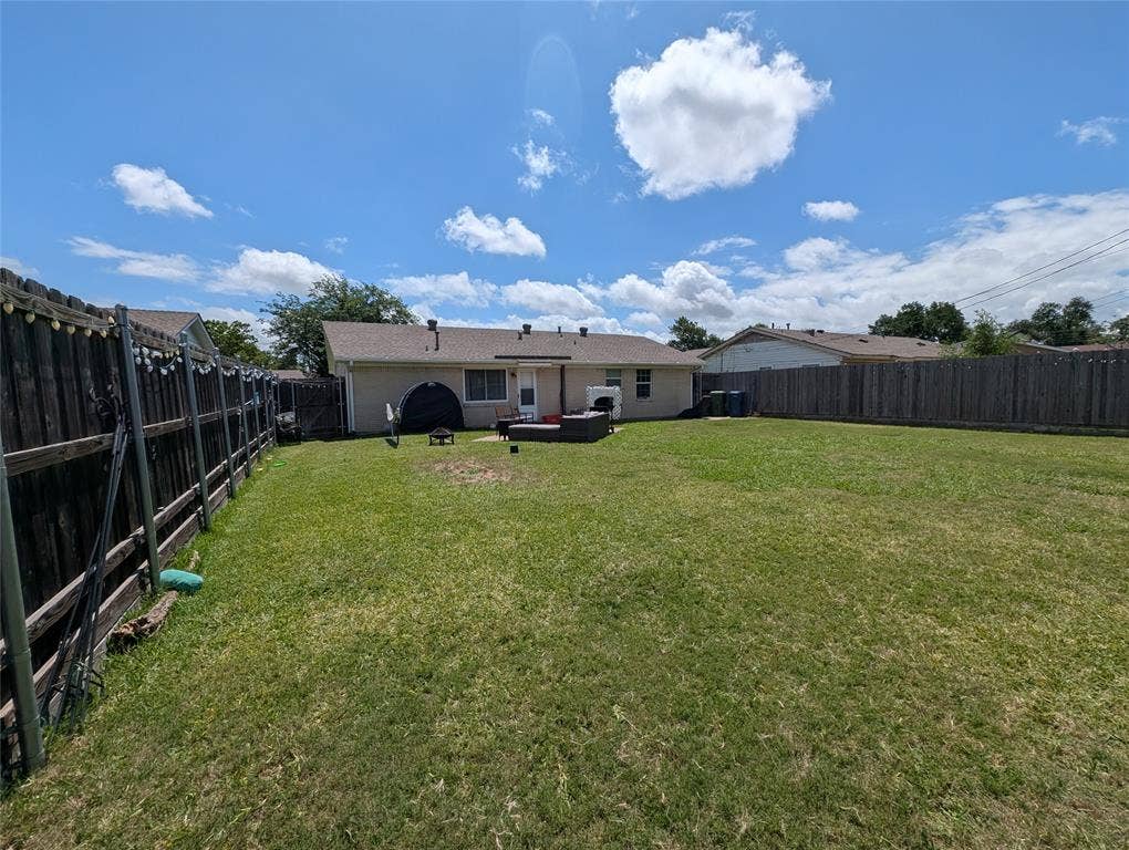 1305 Glenville Drive, Garland, TX 75042 1305 Glenville Drive, Garland, TX 75042