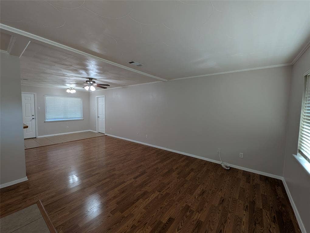 1305 Glenville Drive, Garland, TX 75042 1305 Glenville Drive, Garland, TX 75042