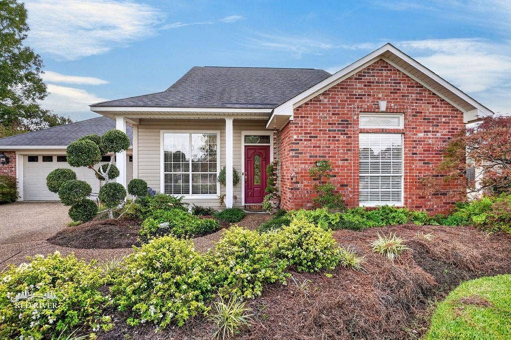 7854 Millicent Circle, Shreveport, LA 71105