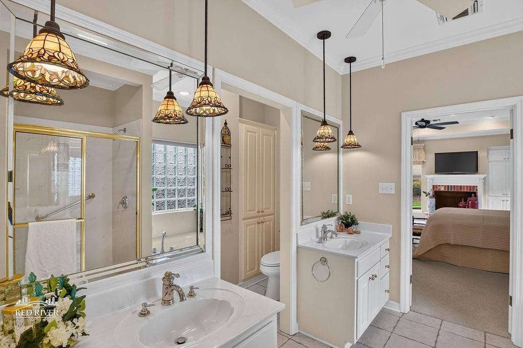 7854 Millicent Circle, Shreveport, LA 71105