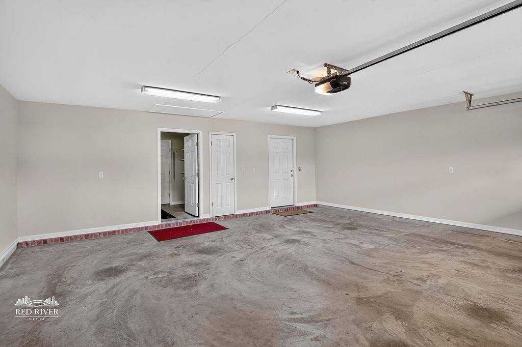7854 Millicent Circle, Shreveport, LA 71105