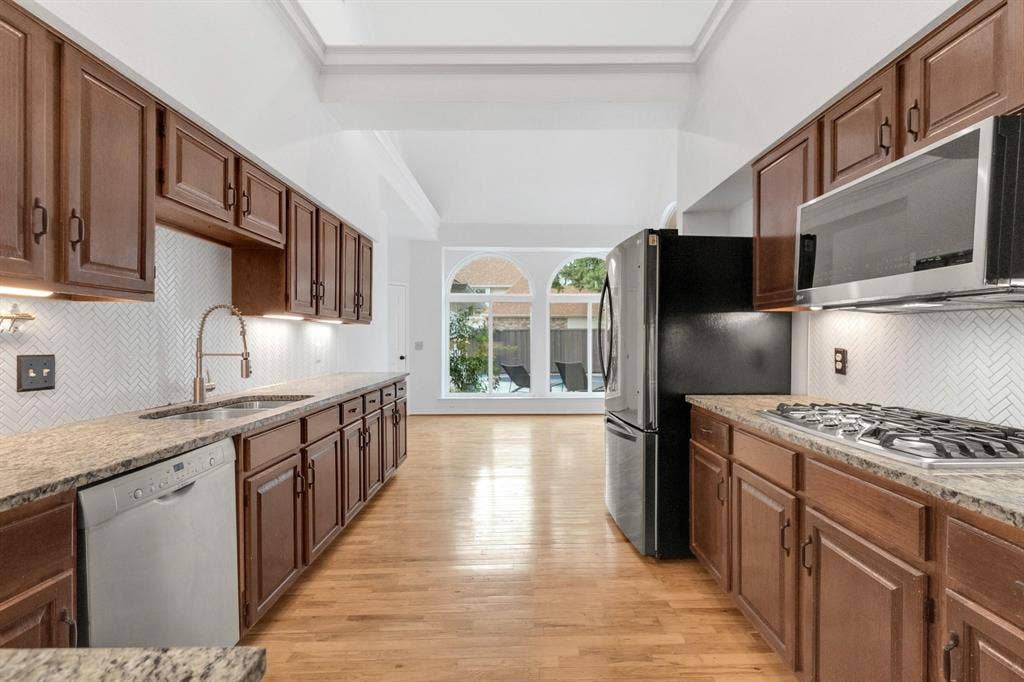 4637 Portrait Lane, Plano, TX 75024 4637 Portrait Lane, Plano, TX 75024