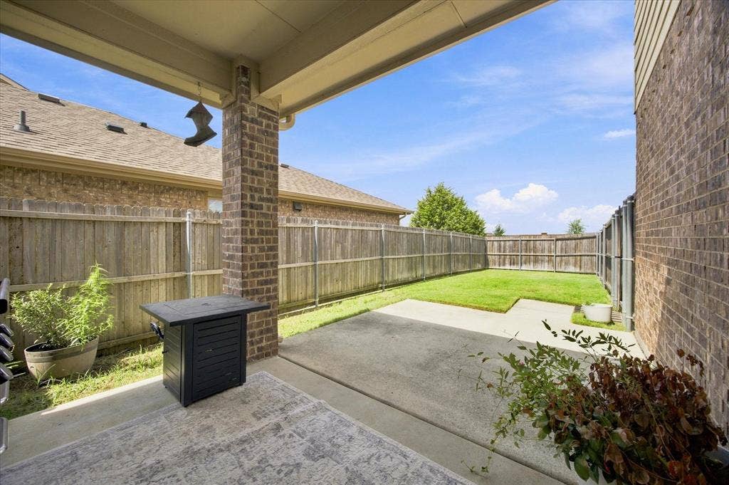 1709 Applegate Way, Royse City, TX 75189 1709 Applegate Way, Royse City, TX 75189