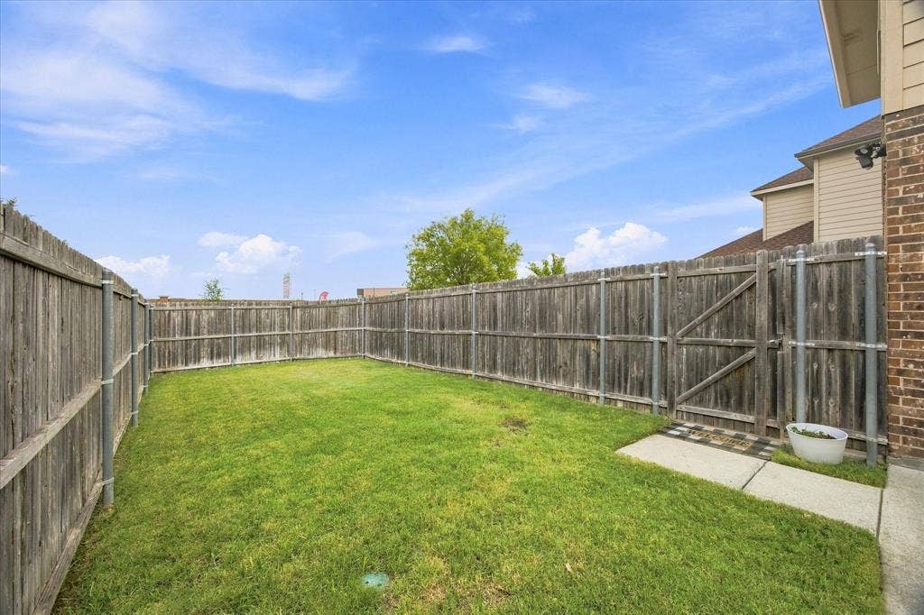 1709 Applegate Way, Royse City, TX 75189 1709 Applegate Way, Royse City, TX 75189