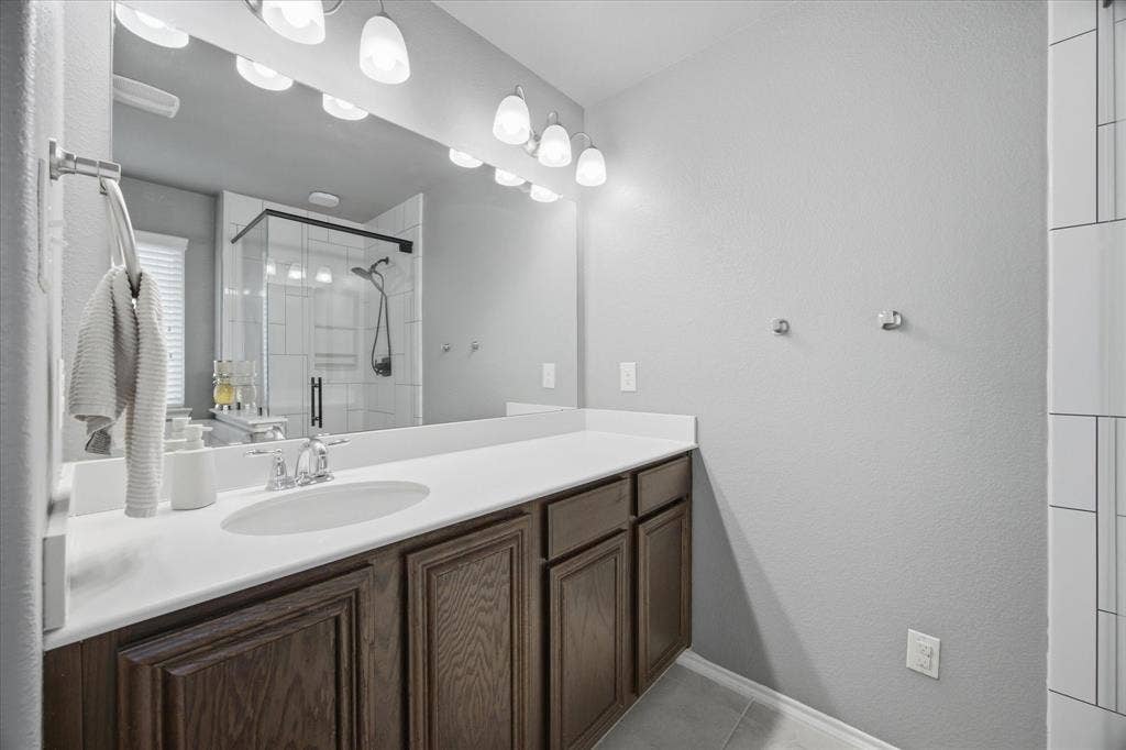 1709 Applegate Way, Royse City, TX 75189 1709 Applegate Way, Royse City, TX 75189