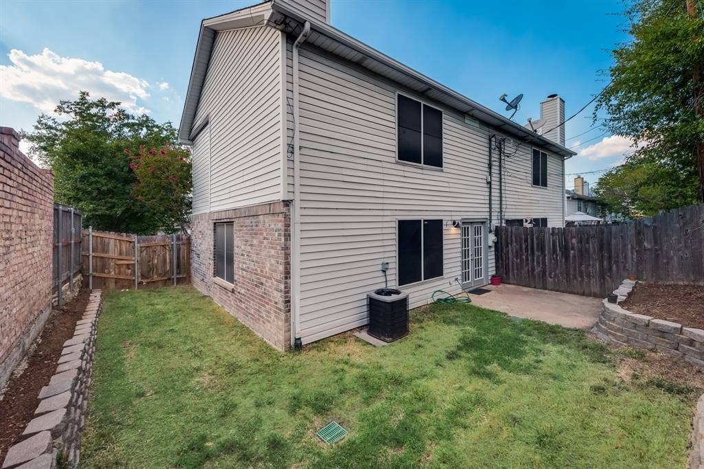 Back / side view of the home.