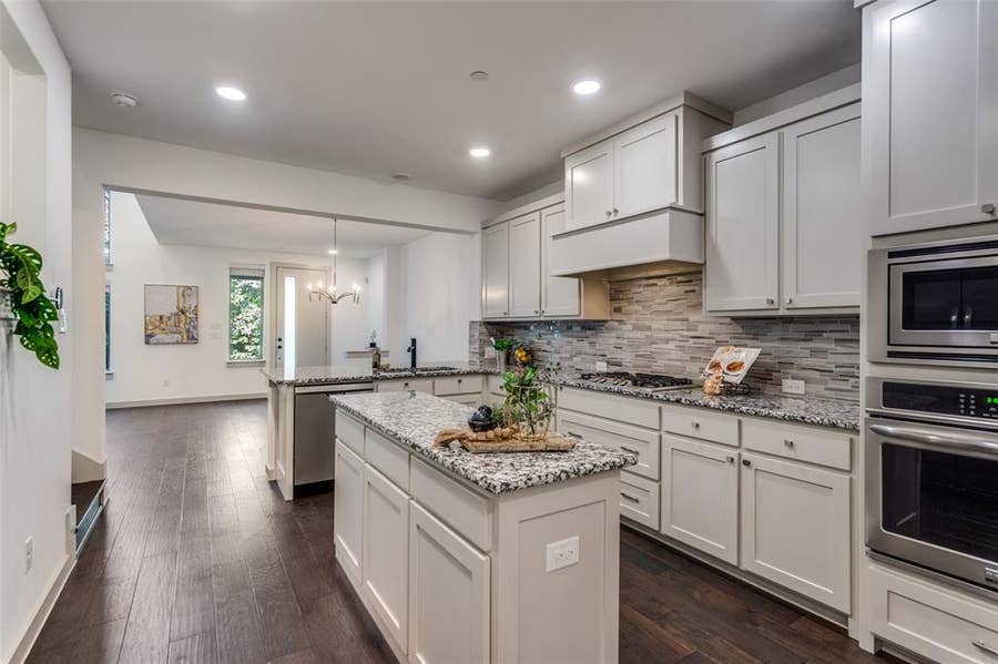 Property photo for 1423 Lamb Drive, Plano, TX