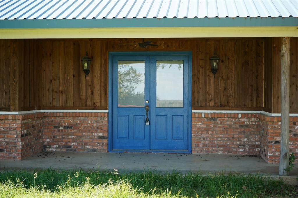 12797 FM 1385, Pilot Point, TX 76258