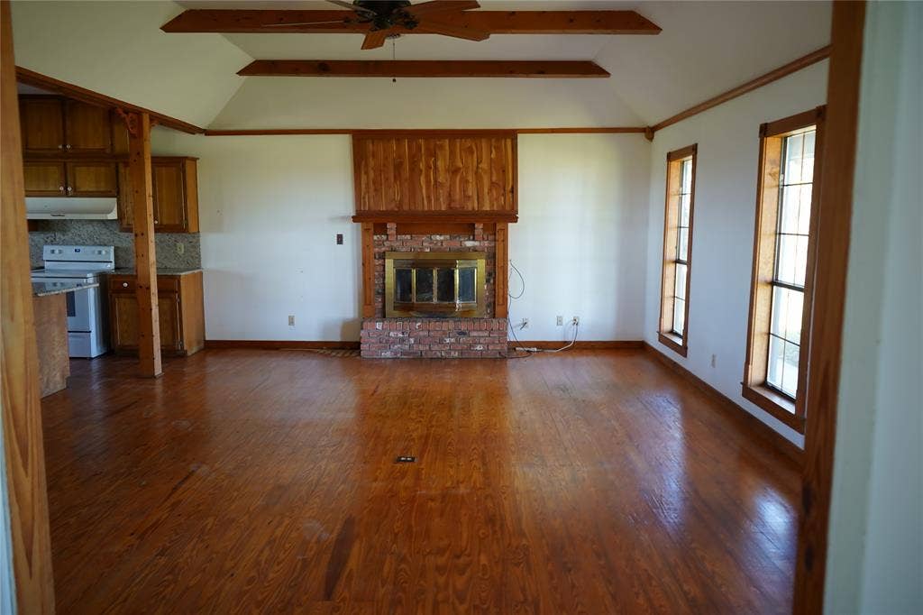 12797 FM 1385, Pilot Point, TX 76258