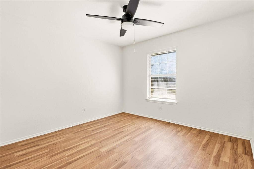 1313 Crosscreek Lane, Seagoville, TX 75159 1313 Crosscreek Lane, Seagoville, TX 75159