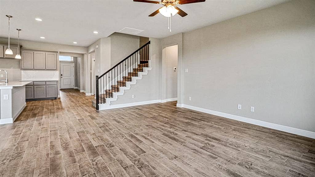 1426 CANTERBURY Trail, DeSoto, TX 75115 1426 CANTERBURY Trail, DeSoto, TX 75115