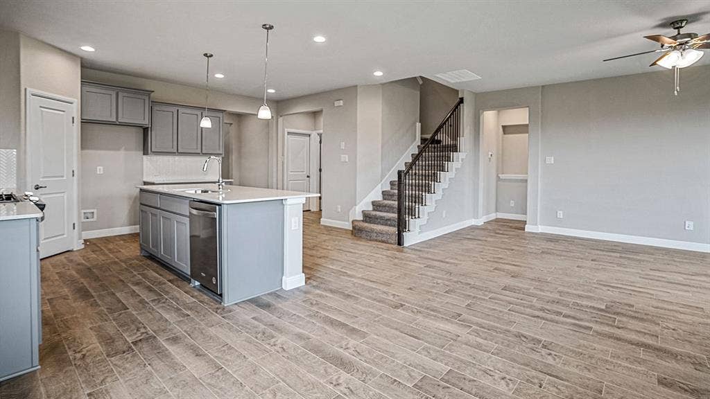 1426 CANTERBURY Trail, DeSoto, TX 75115 1426 CANTERBURY Trail, DeSoto, TX 75115
