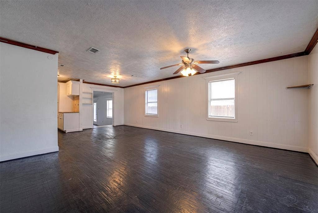 554 Pleasant Vista Drive, Dallas, TX 75217 554 Pleasant Vista Drive, Dallas, TX 75217