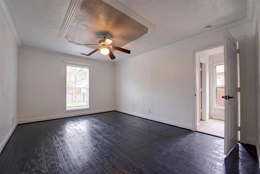 554 Pleasant Vista Drive, Dallas, TX 75217 554 Pleasant Vista Drive, Dallas, TX 75217