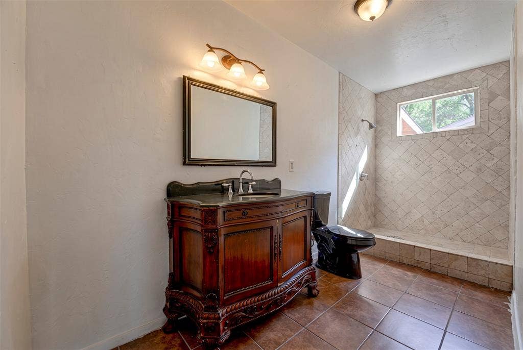 554 Pleasant Vista Drive, Dallas, TX 75217 554 Pleasant Vista Drive, Dallas, TX 75217