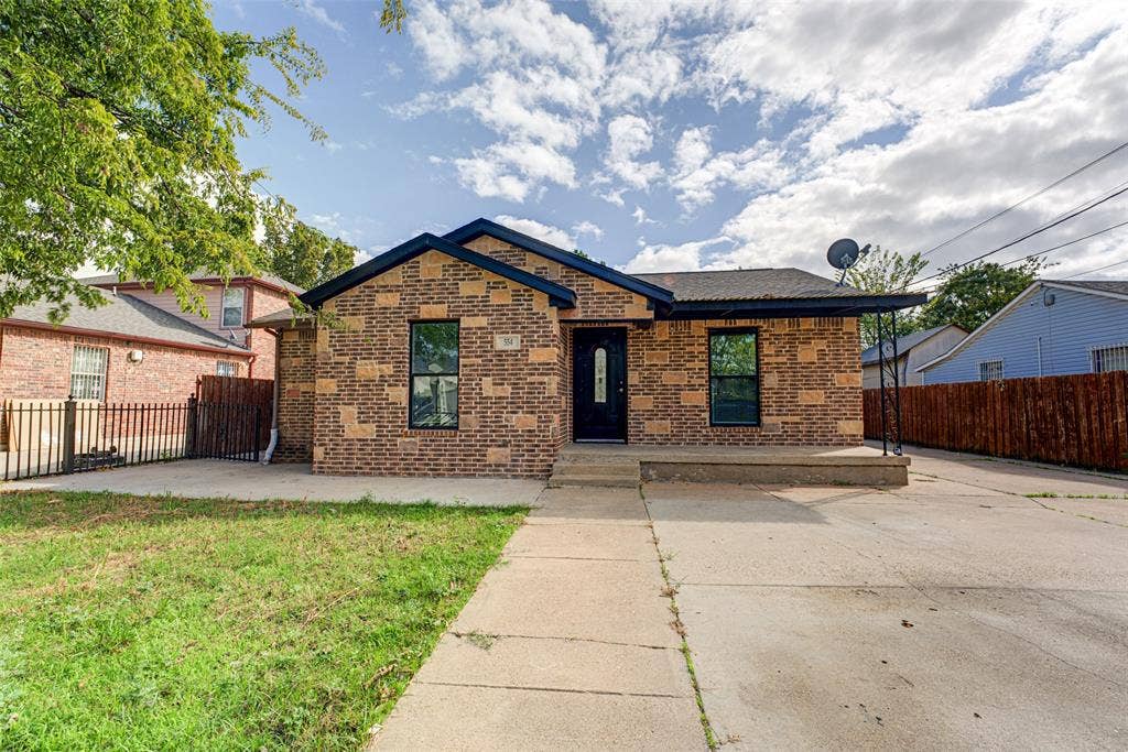 554 Pleasant Vista Drive, Dallas, TX 75217 554 Pleasant Vista Drive, Dallas, TX 75217