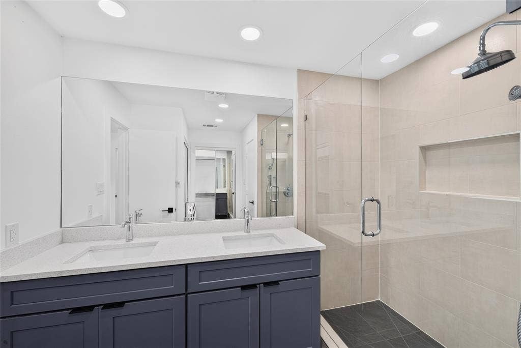 2925 Allister Street, Dallas, TX 75229