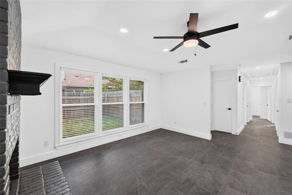 2925 Allister Street, Dallas, TX 75229