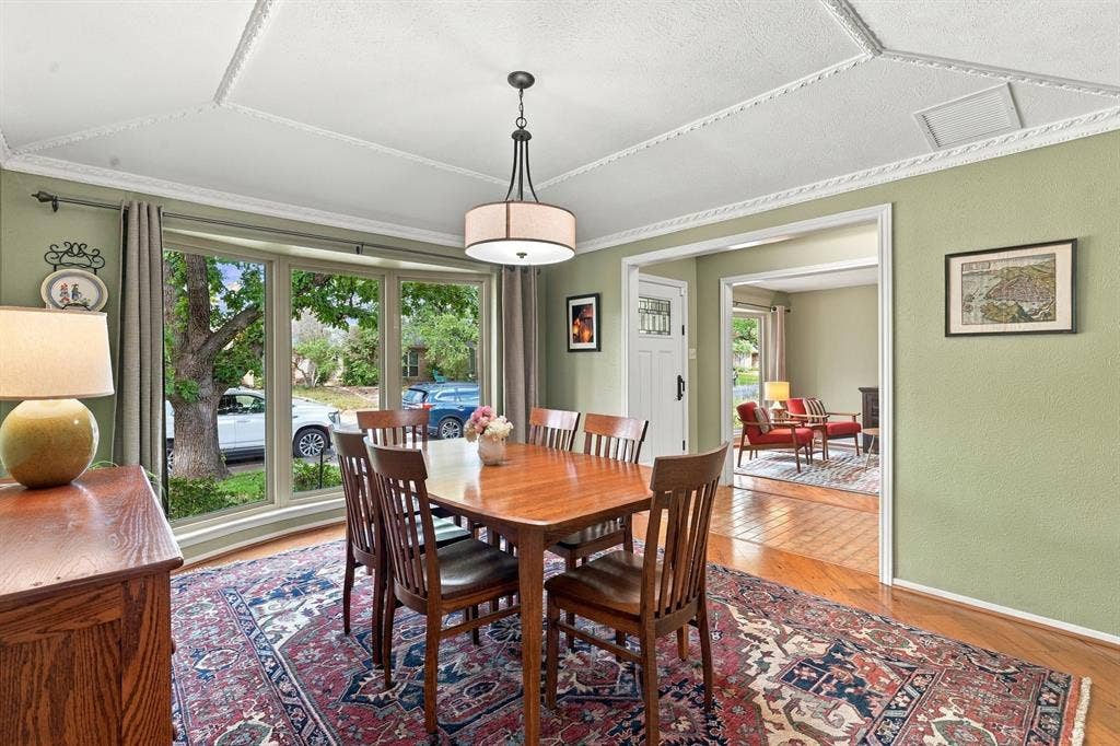 6720 Firelight Lane, Dallas, TX 75248 6720 Firelight Lane, Dallas, TX 75248