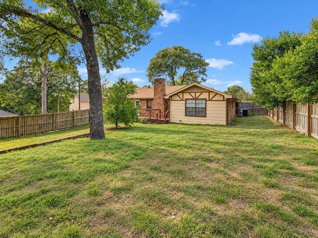 2615 Shady Bluff, Tyler, TX 75707 2615 Shady Bluff, Tyler, TX 75707