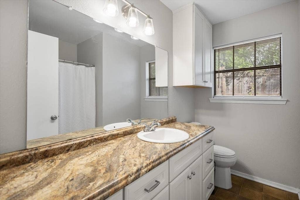 2615 Shady Bluff, Tyler, TX 75707 2615 Shady Bluff, Tyler, TX 75707