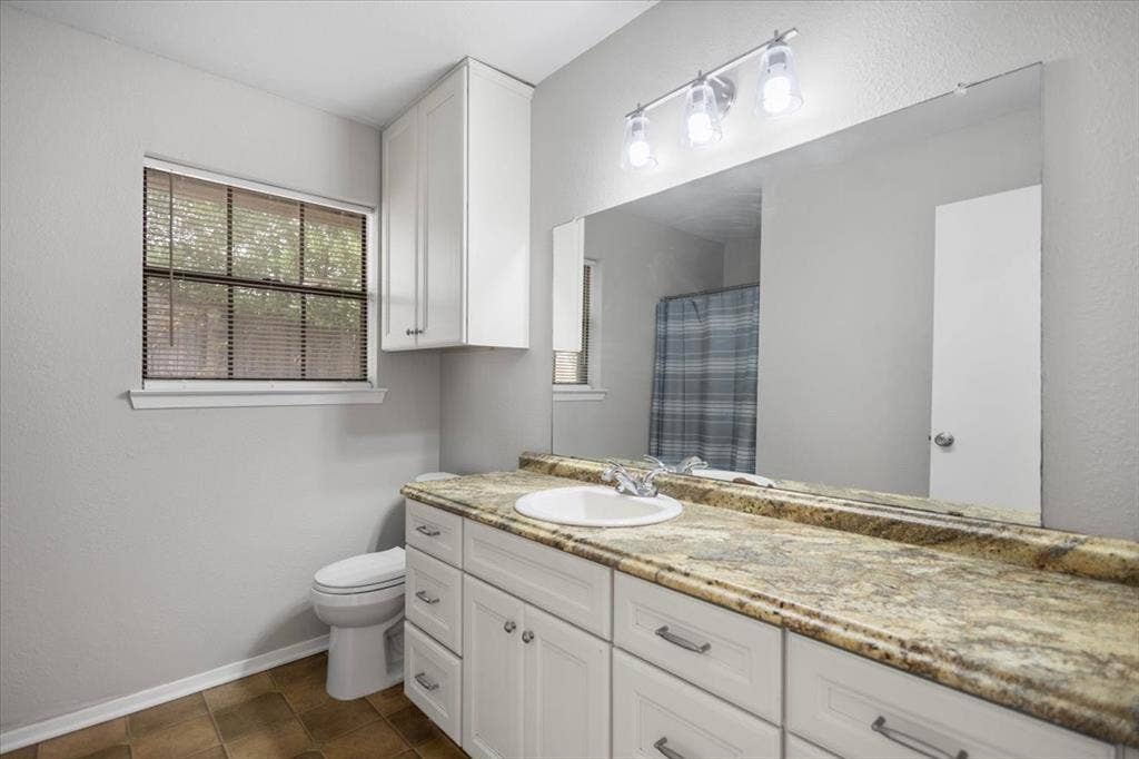 2615 Shady Bluff, Tyler, TX 75707 2615 Shady Bluff, Tyler, TX 75707